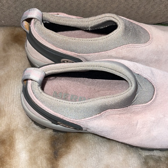 Pink Merrell satellite slip ons size 9.5 EUC - Picture 2 of 8